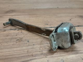 bontott SUZUKI WAGON R PLUS Jobb hátsó Ajtóhatároló