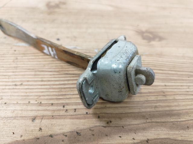 bontott SUZUKI WAGON R PLUS Jobb hátsó Ajtóhatároló