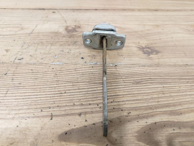 bontott SUZUKI WAGON R PLUS Jobb hátsó Ajtóhatároló