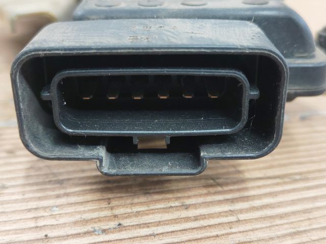 bontott SUZUKI WAGON R PLUS Jobb hátsó Ajtózár