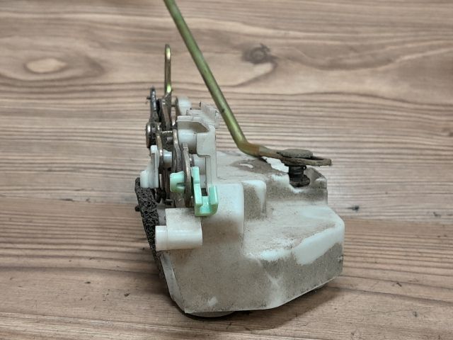 bontott SUZUKI WAGON R PLUS Jobb hátsó Ajtózár