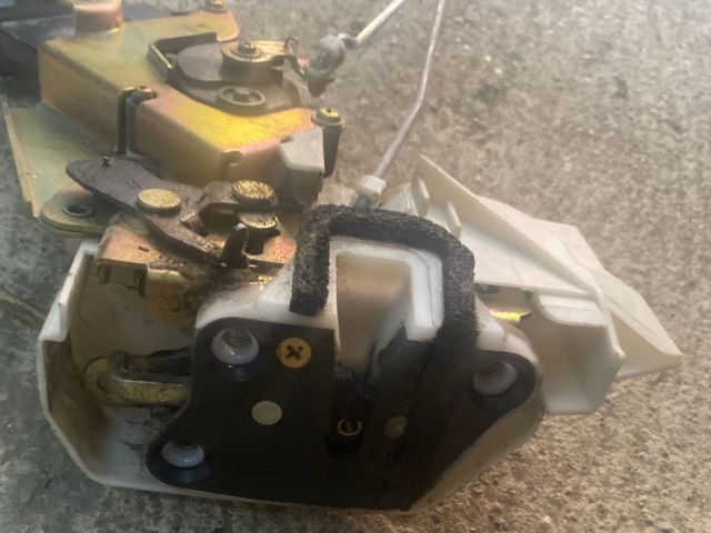 bontott SUZUKI WAGON R PLUS Jobb hátsó Ajtózár