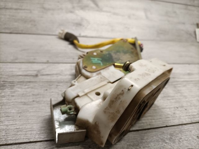 bontott SUZUKI WAGON R PLUS Jobb hátsó Ajtózár