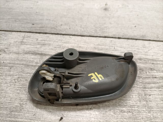 bontott SUZUKI WAGON R PLUS Jobb hátsó Belső Kilincs