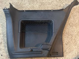 bontott SUZUKI WAGON R PLUS Jobb hátsó Csomagtér Burkolat (Műanyag)