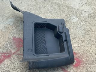 bontott SUZUKI WAGON R PLUS Jobb hátsó Csomagtér Burkolat (Műanyag)