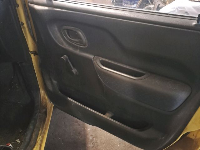 bontott SUZUKI WAGON R PLUS Jobb hátsó Fejtámla