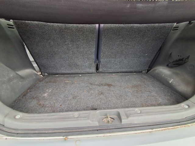 bontott SUZUKI WAGON R PLUS Jobb hátsó Fejtámla