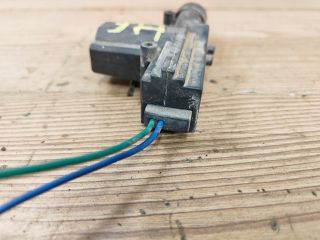 bontott SUZUKI WAGON R PLUS Jobb hátsó Központizár Motor