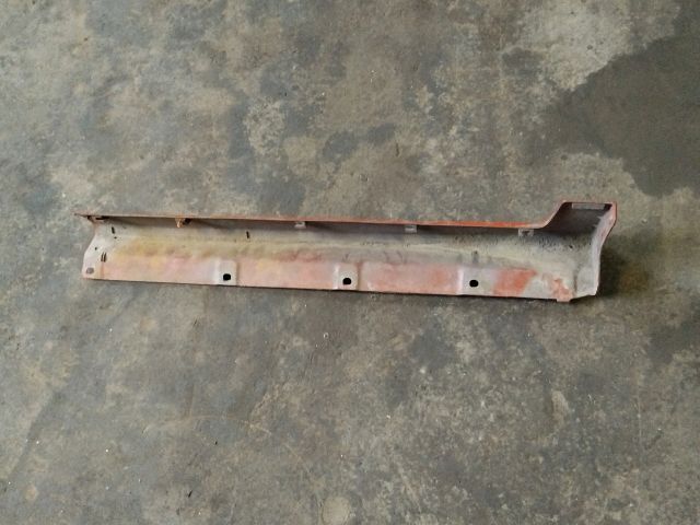 bontott SUZUKI WAGON R PLUS Jobb hátsó Küszöb Díszléc