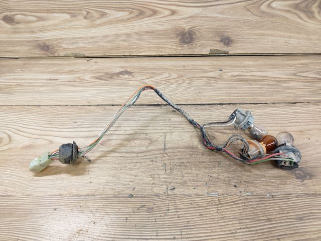 bontott SUZUKI WAGON R PLUS Jobb Hátsó Lámpa Foglalat