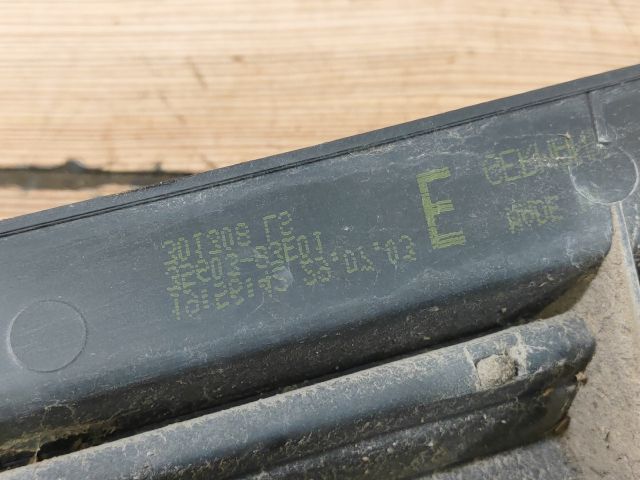 bontott SUZUKI WAGON R PLUS Jobb Hátsó Lámpa