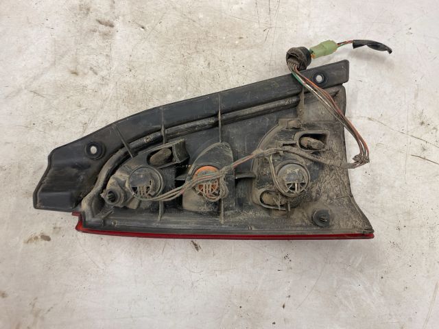 bontott SUZUKI WAGON R PLUS Jobb Hátsó Lámpa