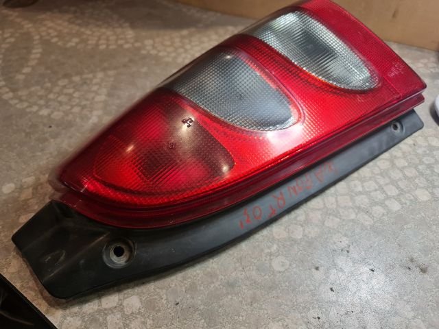 bontott SUZUKI WAGON R PLUS Jobb Hátsó Lámpa