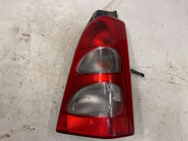 bontott SUZUKI WAGON R PLUS Jobb Hátsó Lámpa