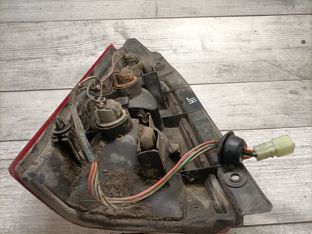 bontott SUZUKI WAGON R PLUS Jobb Hátsó Lámpa