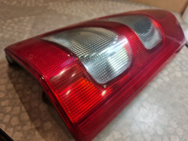 bontott SUZUKI WAGON R PLUS Jobb Hátsó Lámpa