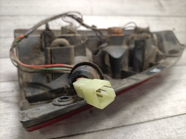 bontott SUZUKI WAGON R PLUS Jobb Hátsó Lámpa