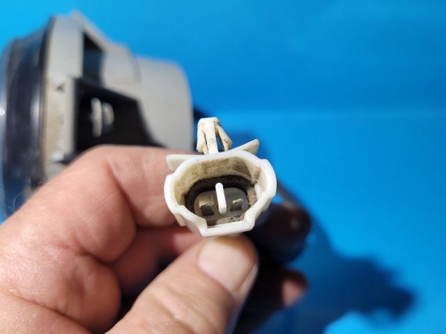 bontott SUZUKI WAGON R PLUS Jobb Ködfényszóró