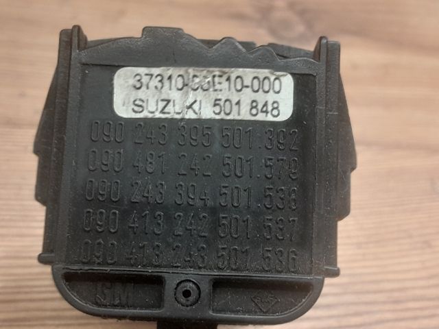 bontott SUZUKI WAGON R PLUS Jobb Kormánykapcsoló Ablaktörlő