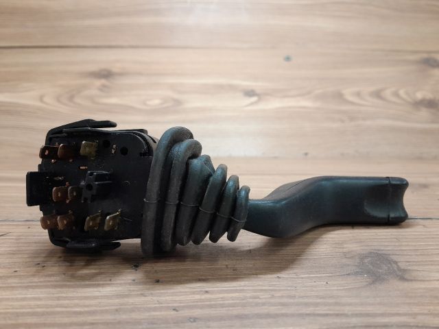 bontott SUZUKI WAGON R PLUS Jobb Kormánykapcsoló Ablaktörlő