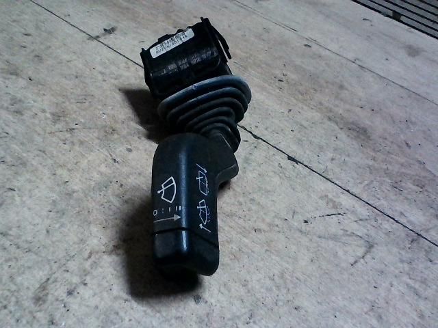 bontott SUZUKI WAGON R PLUS Jobb Kormánykapcsoló Ablaktörlő