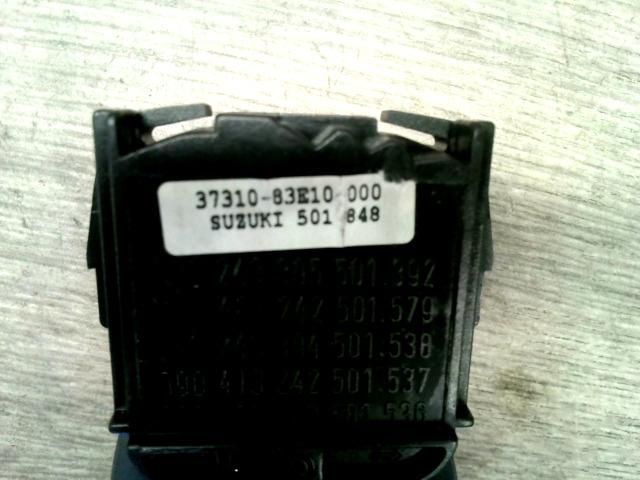 bontott SUZUKI WAGON R PLUS Jobb Kormánykapcsoló Ablaktörlő