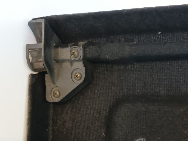 bontott SUZUKI WAGON R PLUS Kalaptartó