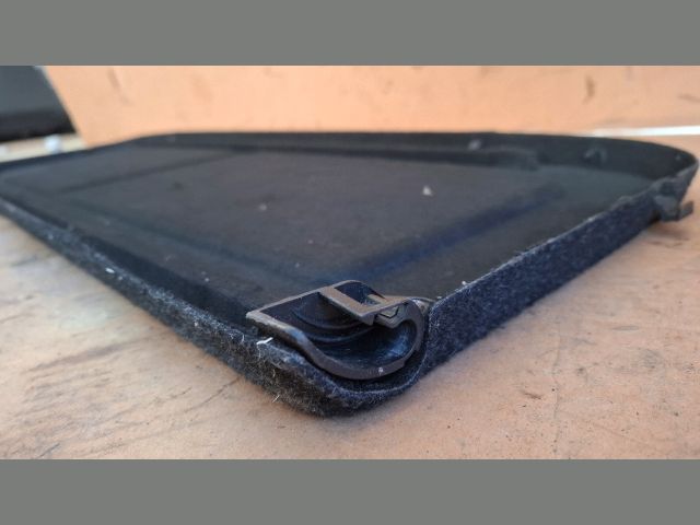 bontott SUZUKI WAGON R PLUS Kalaptartó