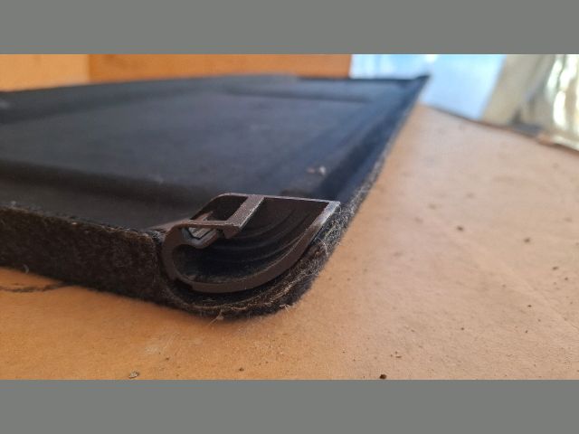 bontott SUZUKI WAGON R PLUS Kalaptartó