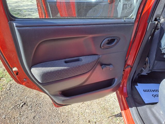 bontott SUZUKI WAGON R PLUS Kalaptartó