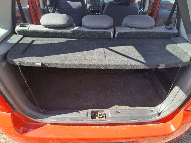 bontott SUZUKI WAGON R PLUS Kalaptartó