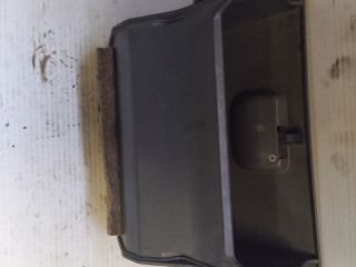 bontott SUZUKI WAGON R PLUS Kesztyűtartó Ajtó