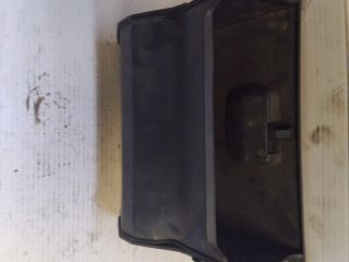 bontott SUZUKI WAGON R PLUS Kesztyűtartó Ajtó