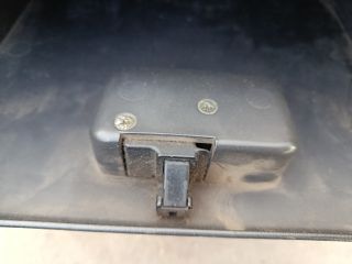 bontott SUZUKI WAGON R PLUS Kesztyűtartó