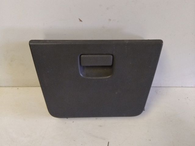 bontott SUZUKI WAGON R PLUS Kesztyűtartó