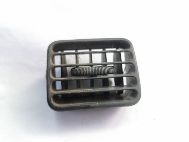 bontott SUZUKI WAGON R PLUS Középső Szellőző