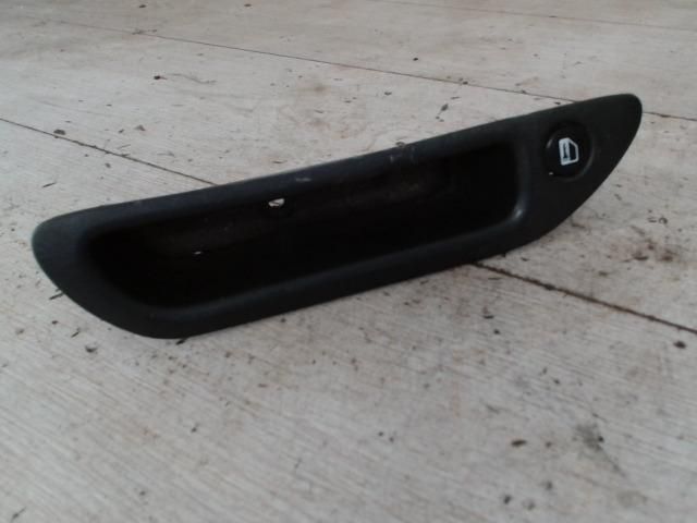 bontott SUZUKI WAGON R PLUS Központizár Kapcsoló