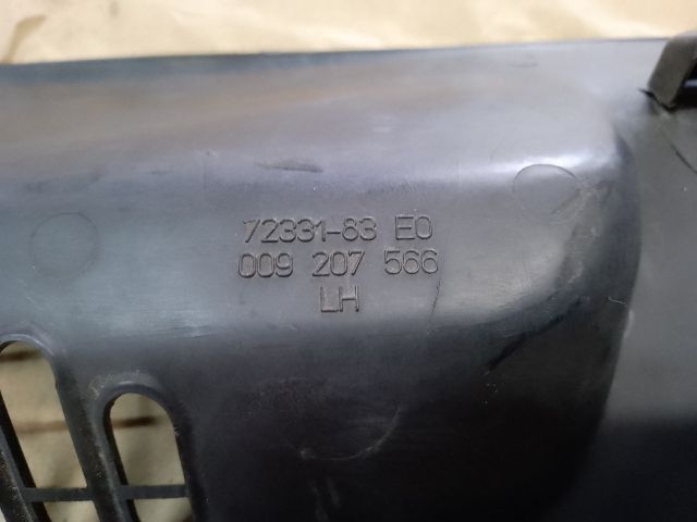 bontott SUZUKI WAGON R PLUS Levélrács