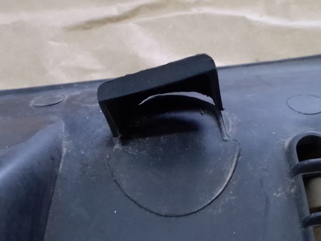 bontott SUZUKI WAGON R PLUS Levélrács