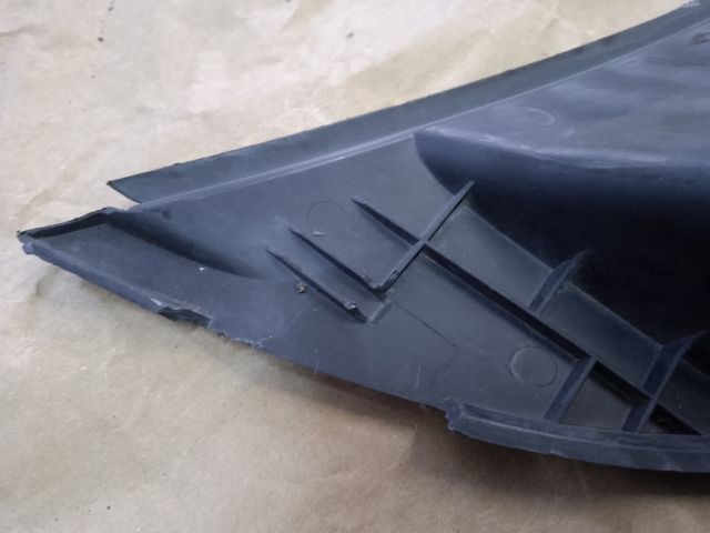 bontott SUZUKI WAGON R PLUS Levélrács