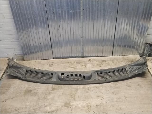 bontott SUZUKI WAGON R PLUS Levélrács