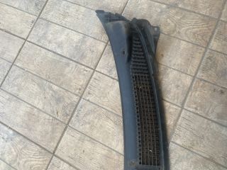 bontott SUZUKI WAGON R PLUS Levélrács