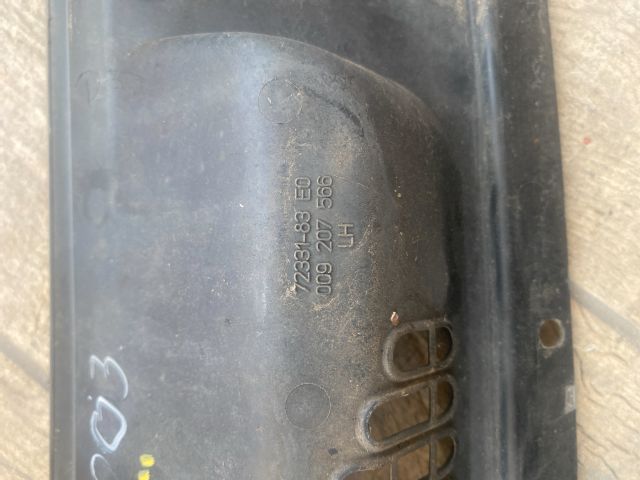 bontott SUZUKI WAGON R PLUS Levélrács