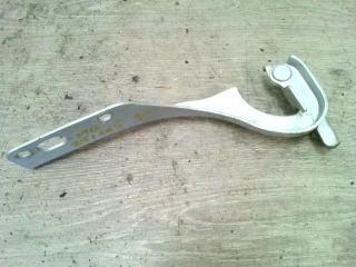 bontott SUZUKI WAGON R PLUS Motorháztető Jobb Zsanér