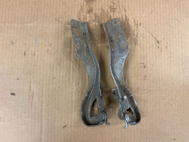 bontott SUZUKI WAGON R PLUS Motorháztető Zsanér Pár