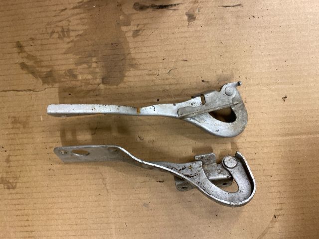 bontott SUZUKI WAGON R PLUS Motorháztető Zsanér Pár