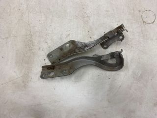 bontott SUZUKI WAGON R PLUS Motorháztető Zsanér Pár