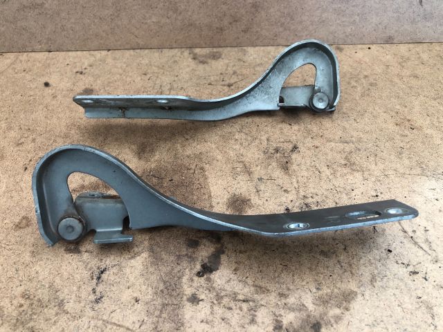 bontott SUZUKI WAGON R PLUS Motorháztető Zsanér Pár