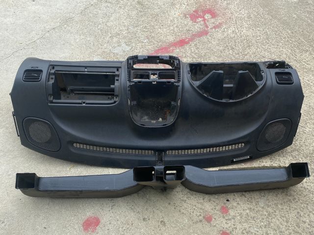 bontott SUZUKI WAGON R PLUS Műszerfal Héj